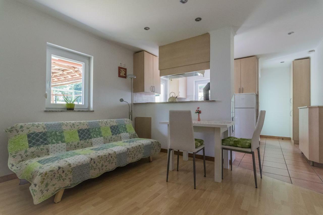 Holiday Home Neokrnjena Narava Sevnica Dış mekan fotoğraf