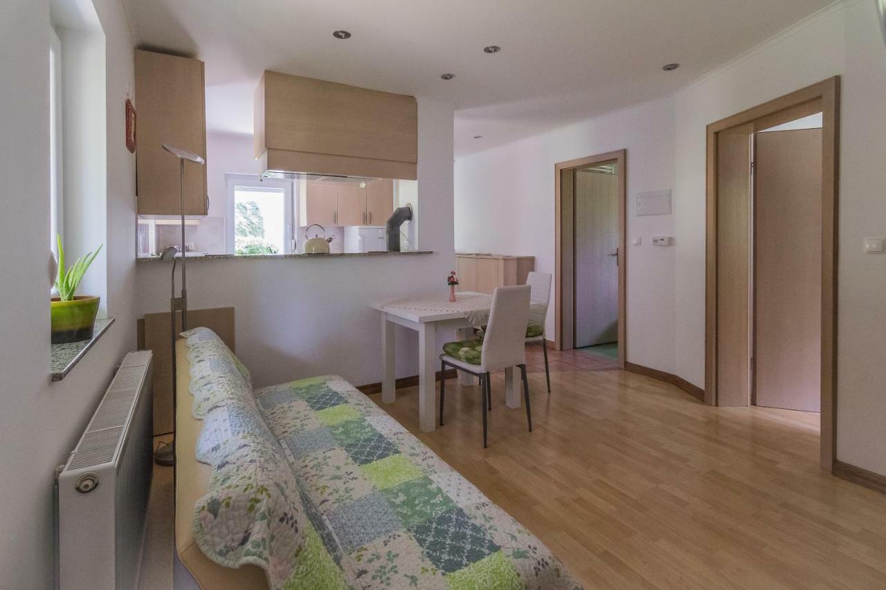 Holiday Home Neokrnjena Narava Sevnica Dış mekan fotoğraf